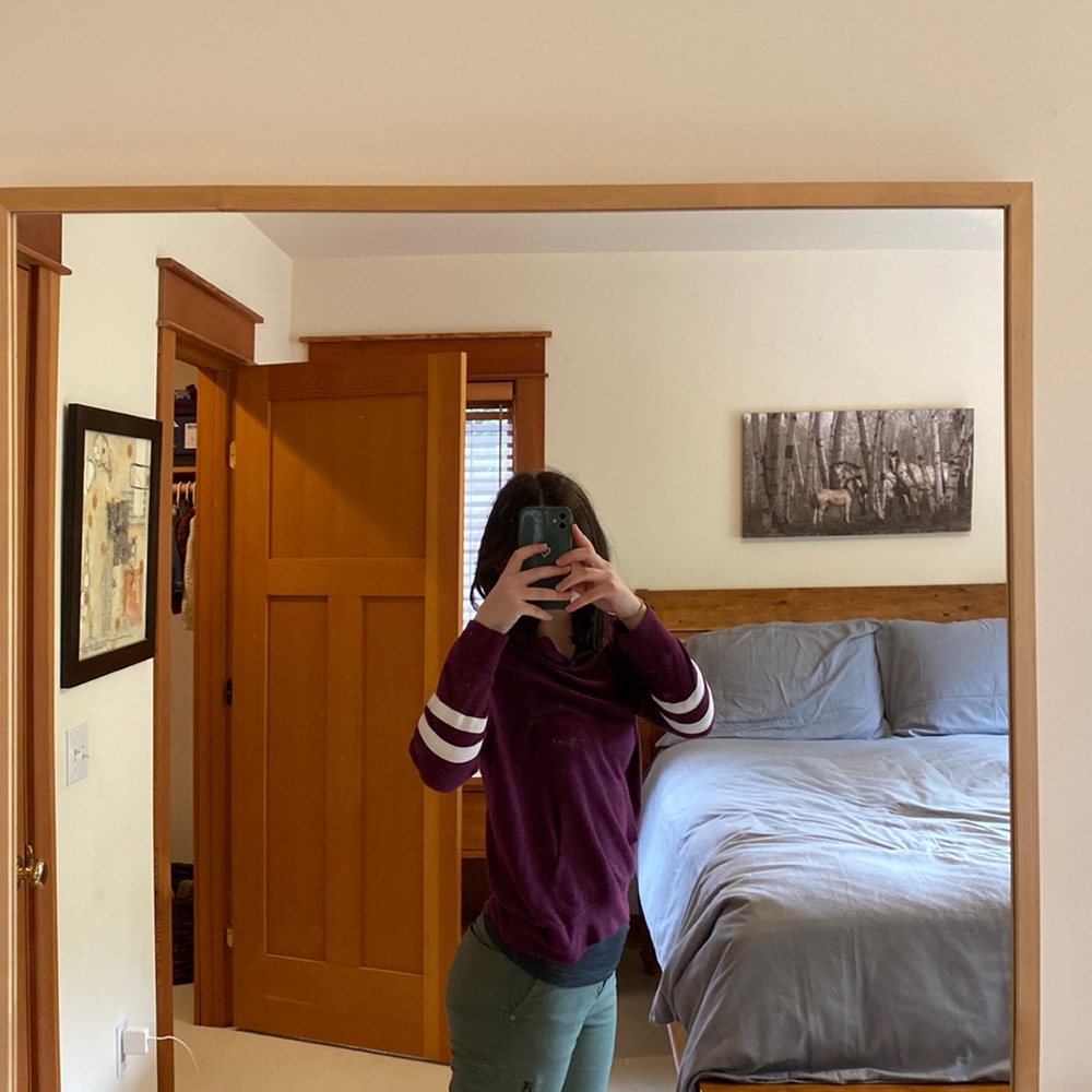 Old Navy sweatshirt